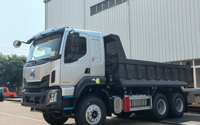 XE BEN CHENGLONG 3 CHÂN CẦU DẦU THÙNG VÁT 10 KHỐI