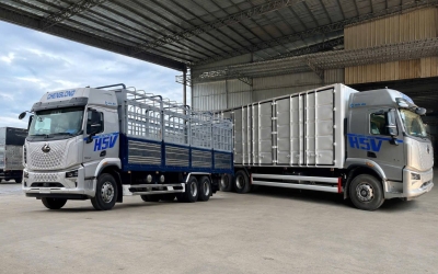 XE TẢI CHENGLONG 3 CHÂN CABIN H5V THÙNG KÍN - THÙNG MUI BẠT